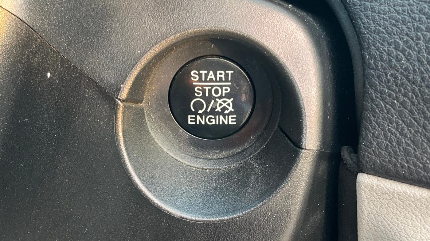 2018 Jeep Compass LIMITED 2.0 DIESEL, Diesel, Manual, 1,06,555 km, Keyless Start/ Stop Button