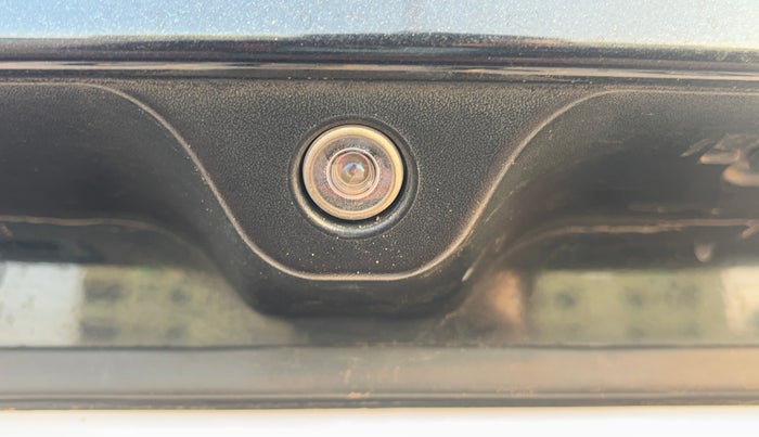 2018 Jeep Compass LIMITED 2.0 DIESEL, Diesel, Manual, 1,06,555 km, Parking Camera