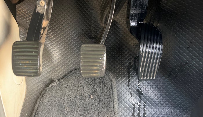 2018 Jeep Compass LIMITED 2.0 DIESEL, Diesel, Manual, 1,06,555 km, Pedals