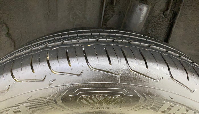 2023 Renault Kiger RXZ TURBO CVT, Petrol, Automatic, 48,965 km, Left Rear Tyre Tread