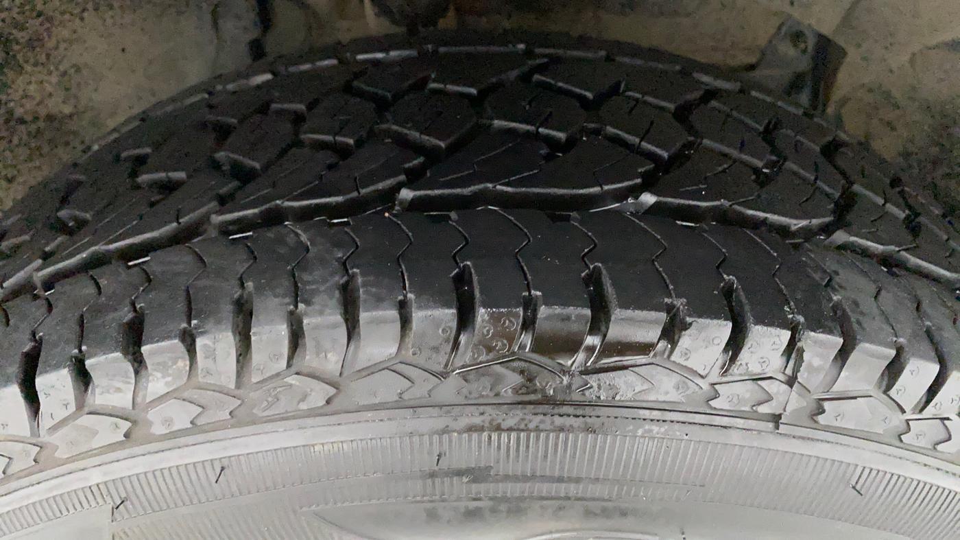 2015 Renault Duster RXZ 110 4WD, Diesel, Manual, 63,309 km, Right Front Tyre Tread