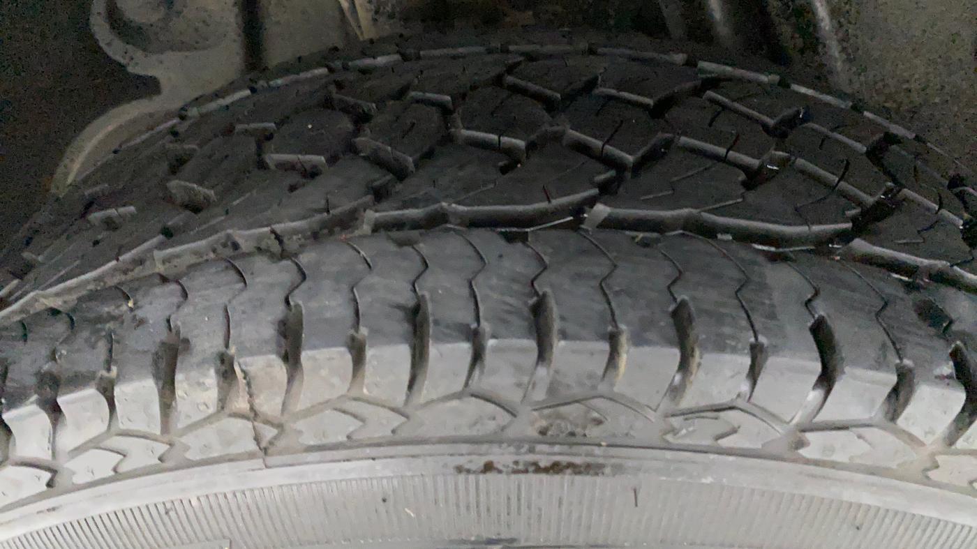 2015 Renault Duster RXZ 110 4WD, Diesel, Manual, 63,309 km, Right Rear Tyre Tread