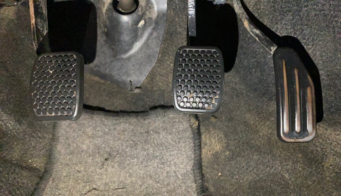 2016 Maruti Alto 800 LXI, Petrol, Manual, 21,965 km, Pedals