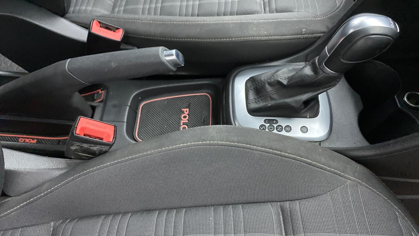 2019 Volkswagen Polo GT TSI AT, Petrol, Automatic, 91,737 km, Gear Lever
