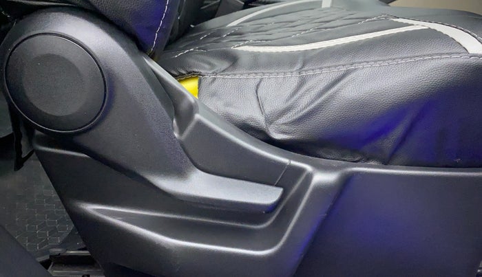 2020 Maruti New Wagon-R VXI 1.0, Petrol, Manual, 13,705 km, Driver Side Adjustment Panel