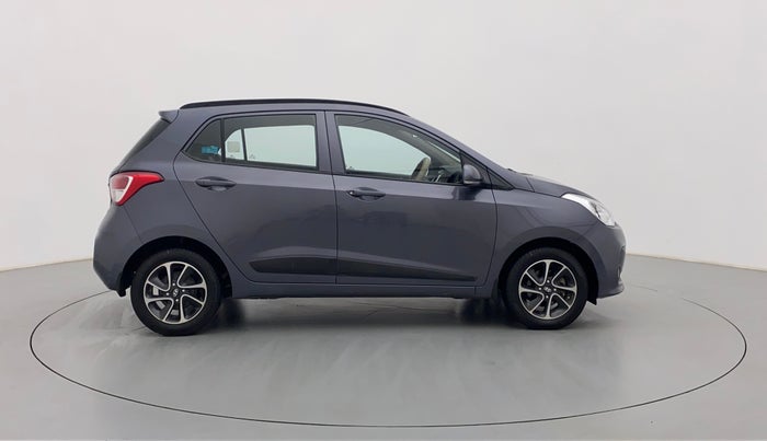 2017 Hyundai Grand i10 SPORTZ (O) 1.2 AT VTVT, Petrol, Automatic, 52,861 km, Right Side View