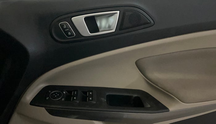 2020 Ford Ecosport TITANIUM + 1.5L PETROL AT, Petrol, Automatic, 27,865 km, Driver Side Door Panels Control