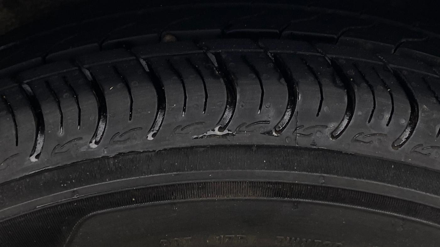 2018 Maruti IGNIS DELTA 1.2, Petrol, Manual, 43,161 km, Left Rear Tyre Tread