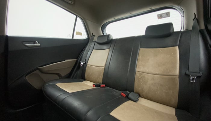 2014 Hyundai Grand i10 ASTA AT 1.2 KAPPA VTVT, Petrol, Automatic, 70,014 km, Right Side Rear Door Cabin