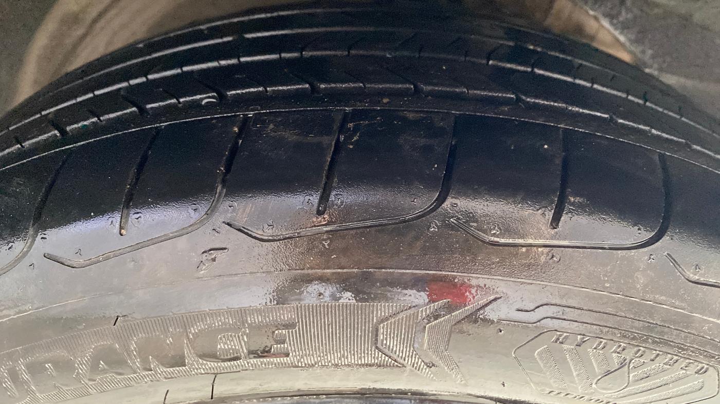 2020 MG HECTOR SHARP 1.5 DCT PETROL, Petrol, Automatic, 55,497 km, Right Front Tyre Tread