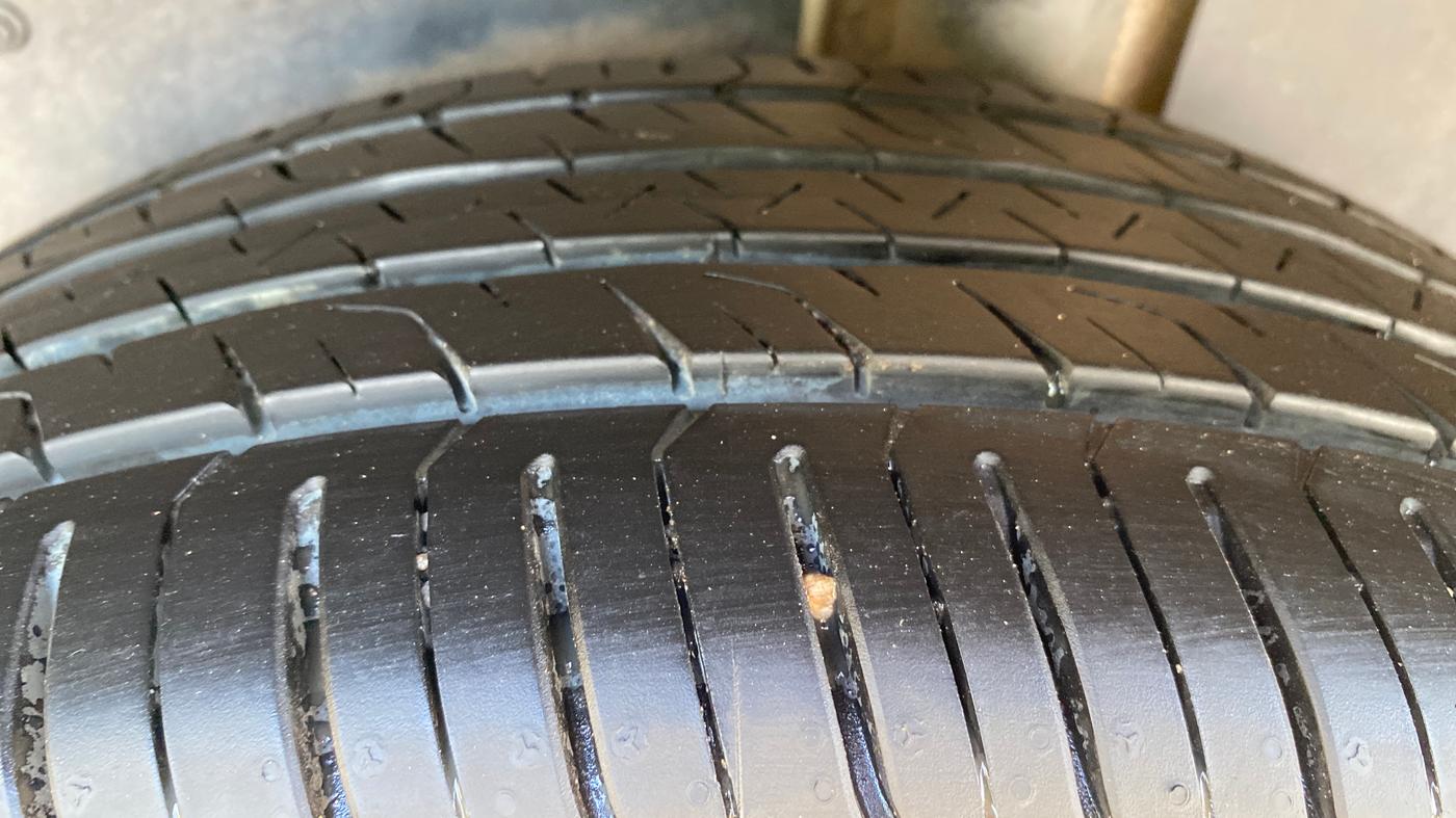 2023 MG HECTOR SHARP PRO 1.5 PETROL TURBO CVT PETROL, Petrol, Automatic, 54,666 km, Left Rear Tyre Tread