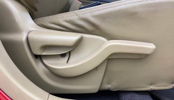 2014 Honda Brio S MT, Petrol, Manual, 64,811 km, Driver Side Adjustment Panel