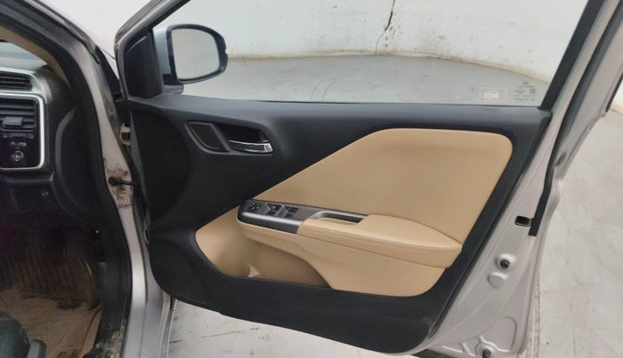 2014 Honda City 1.5L I-DTEC VX, Diesel, Manual, 64,491 km, Driver Side Door Panels Control