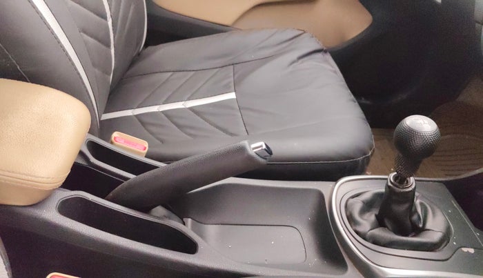 2014 Honda City 1.5L I-DTEC VX, Diesel, Manual, 64,491 km, Gear Lever