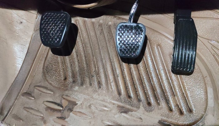 2014 Honda City 1.5L I-DTEC VX, Diesel, Manual, 64,491 km, Pedals