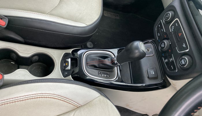 2018 Jeep Compass LIMITED 1.4 PETROL AT, Petrol, Automatic, 31,337 km, Gear Lever