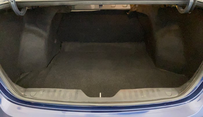 2018 Maruti Ciaz DELTA 1.4 MT PETROL, Petrol, Manual, 39,641 km, Boot Inside