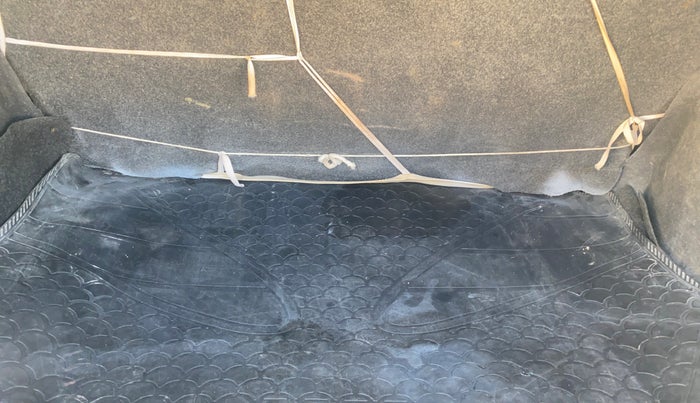 2013 Maruti Swift Dzire VDI, Diesel, Manual, 1,03,323 km, Boot Inside