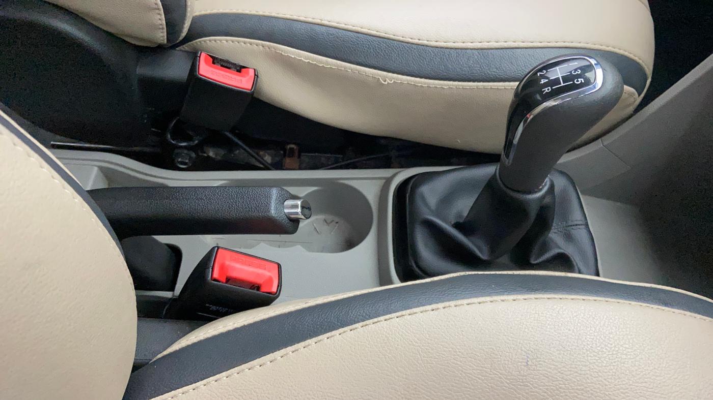 2019 Tata Tiago XZ PLUS PETROL, Petrol, Manual, 39,154 km, Gear Lever