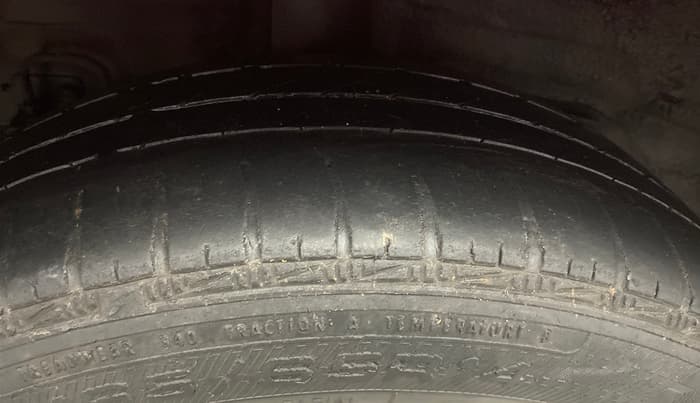 2014 Hyundai Xcent S 1.1 CRDI, Diesel, Manual, 57,243 km, Right Rear Tyre Tread