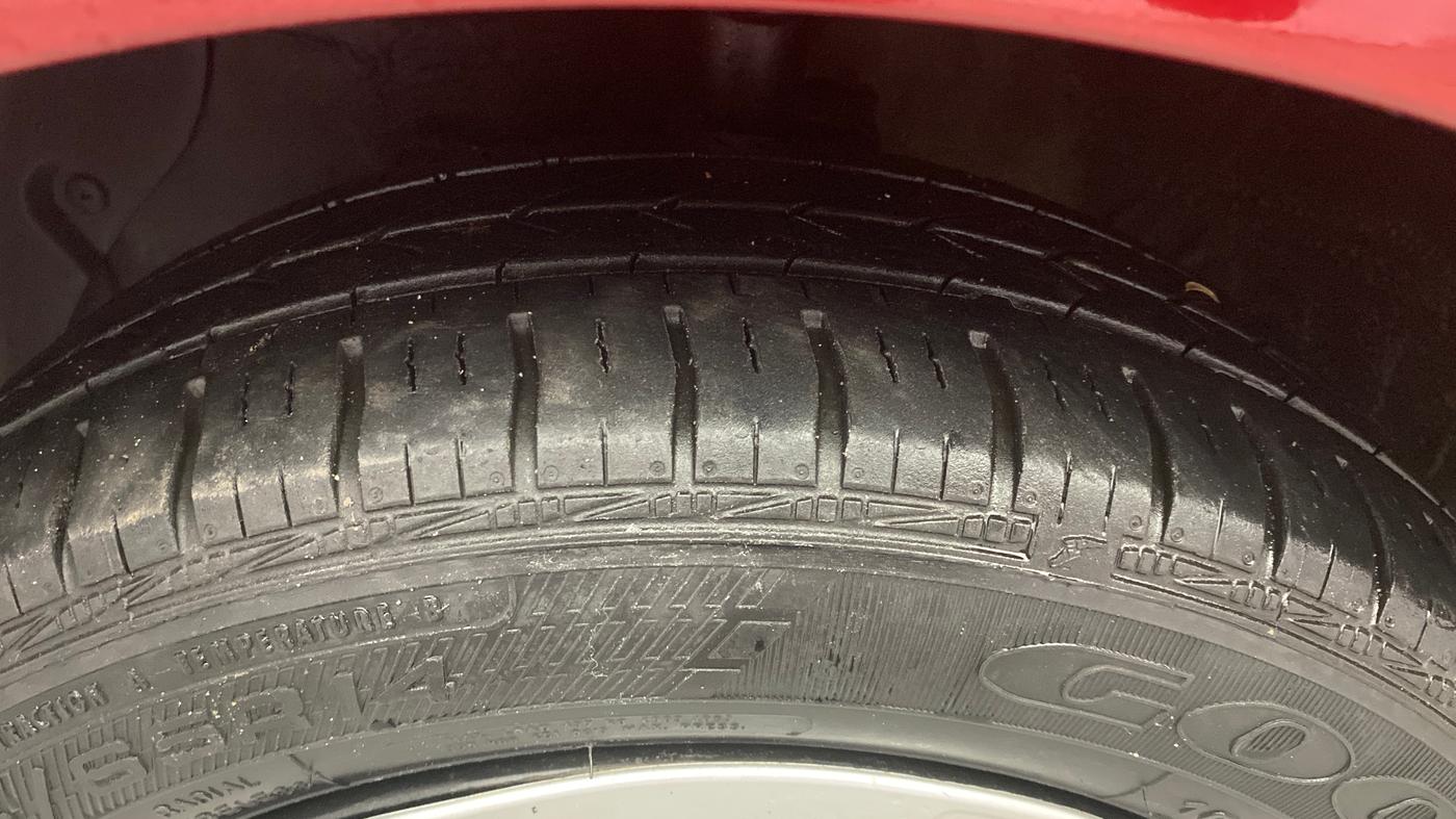 2014 Hyundai Xcent S 1.1 CRDI, Diesel, Manual, 57,243 km, Left Front Tyre Tread