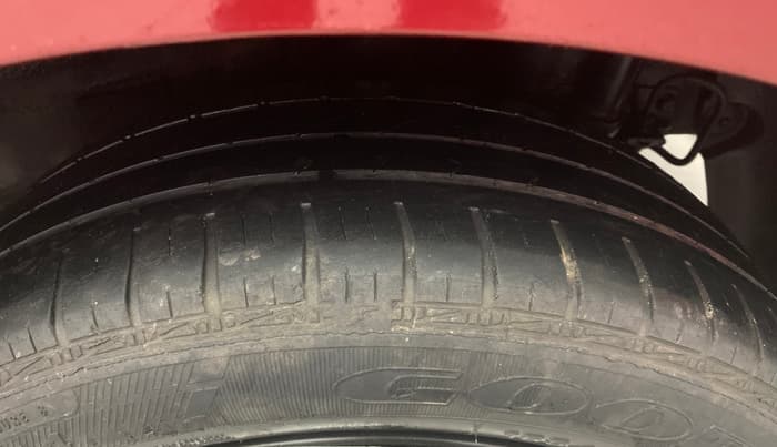 2014 Hyundai Xcent S 1.1 CRDI, Diesel, Manual, 57,243 km, Left Rear Tyre Tread