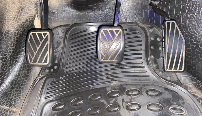 2020 Maruti New Wagon-R LXI CNG 1.0, CNG, Manual, 55,390 km, Pedals