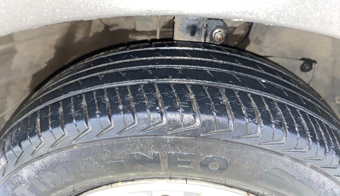 2020 Maruti New Wagon-R LXI CNG 1.0, CNG, Manual, 55,390 km, Right Front Tyre Tread