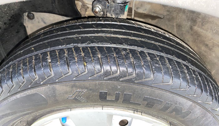 2020 Maruti New Wagon-R LXI CNG 1.0, CNG, Manual, 55,390 km, Left Front Tyre Tread