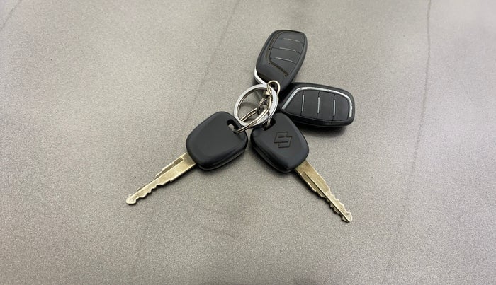 2020 Maruti New Wagon-R LXI CNG 1.0, CNG, Manual, 55,390 km, Key Close Up