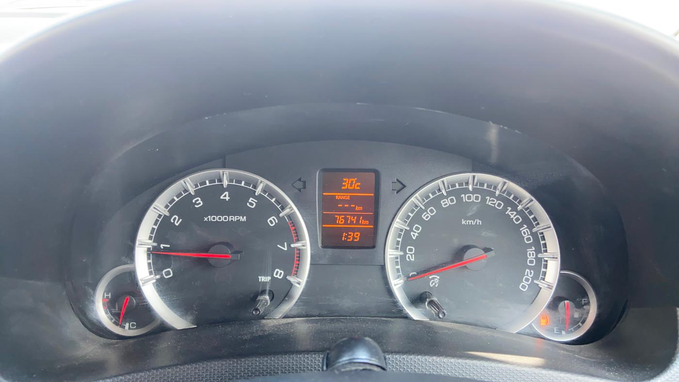2015 Maruti Swift Dzire ZXI, Petrol, Manual, 76,554 km, Odometer Image