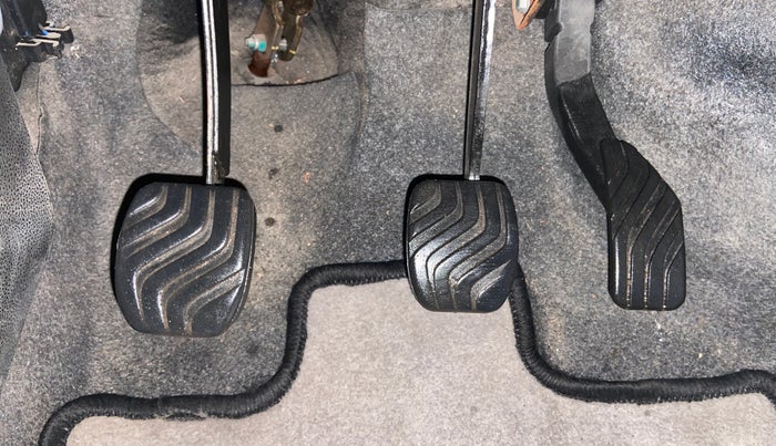 2018 Renault Kwid RXT 1.0 (O), Petrol, Manual, 52,488 km, Pedals