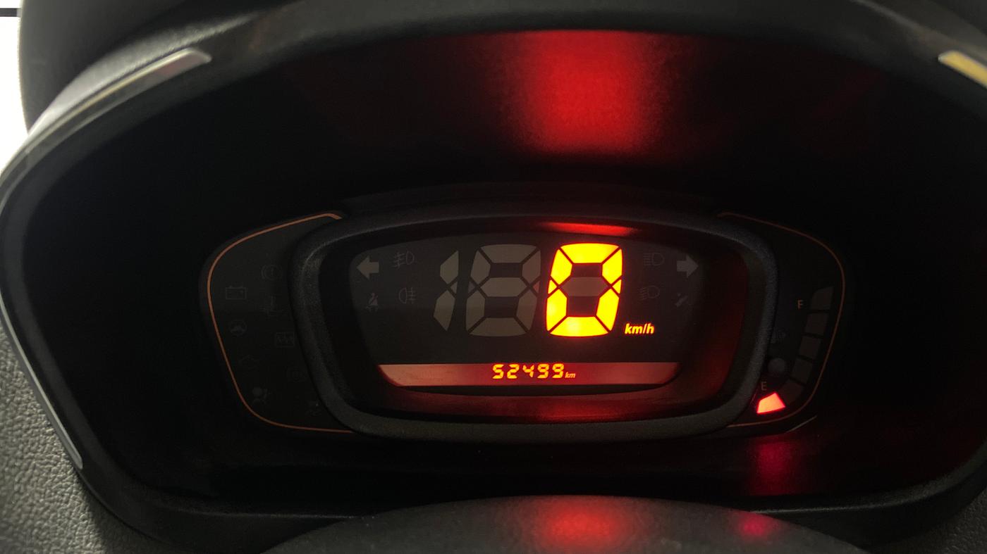 2018 Renault Kwid RXT 1.0 (O), Petrol, Manual, 52,183 km, Odometer Image