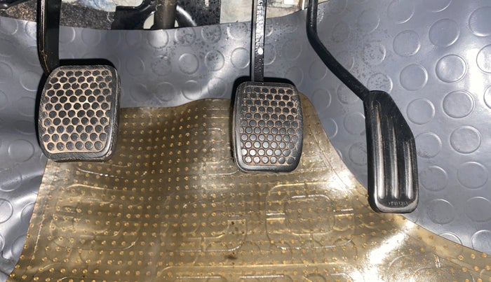 2014 Maruti Alto 800 LXI, Petrol, Manual, 67,608 km, Pedals