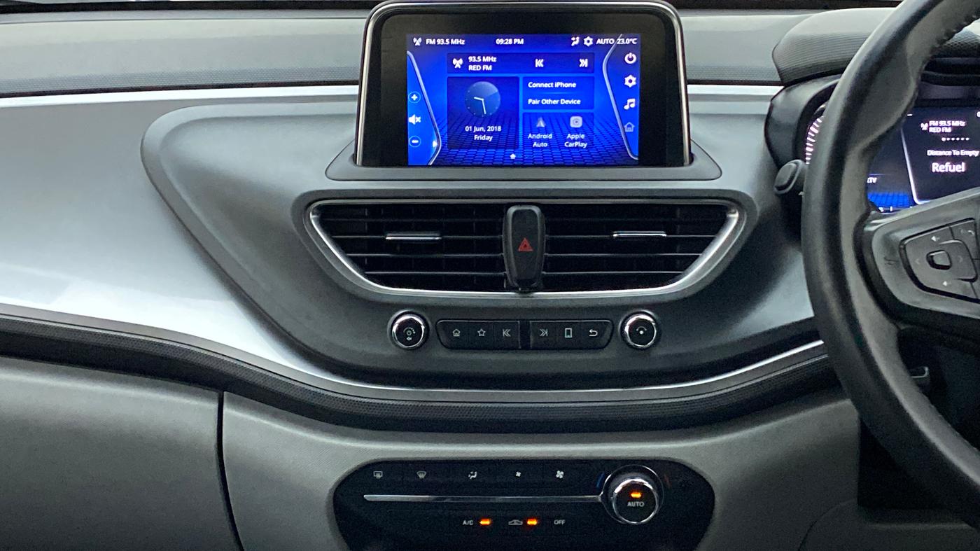 2020 Tata ALTROZ XZ 1.2, Petrol, Manual, 19,337 km, Air Conditioner