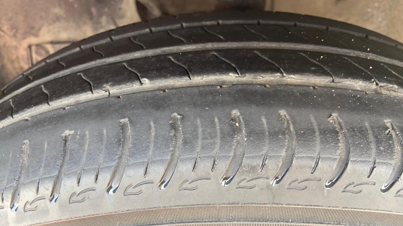 2023 Maruti New Wagon-R ZXI PLUS 1.2 AMT, Petrol, Automatic, 22,404 km, Left Front Tyre Tread