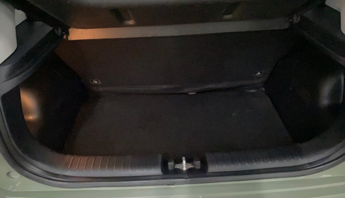 2023 Hyundai EXTER SX(O) CONNECT 1.2 AMT, Petrol, Automatic, 19,232 km, Boot Inside