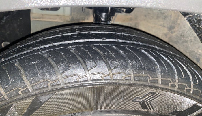 2023 Hyundai EXTER SX(O) CONNECT 1.2 AMT, Petrol, Automatic, 19,232 km, Left Front Tyre Tread
