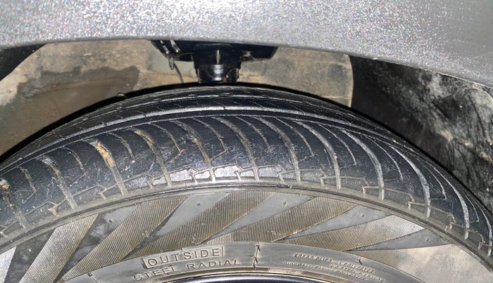 2023 Hyundai EXTER SX(O) CONNECT 1.2 AMT, Petrol, Automatic, 19,232 km, Right Front Tyre Tread