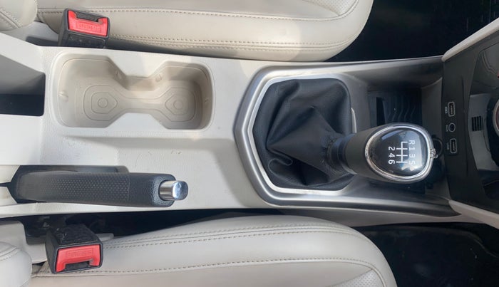 2019 Mahindra XUV300 W8 (O) 1.5 DIESEL, Diesel, Manual, 80,155 km, Gear Lever