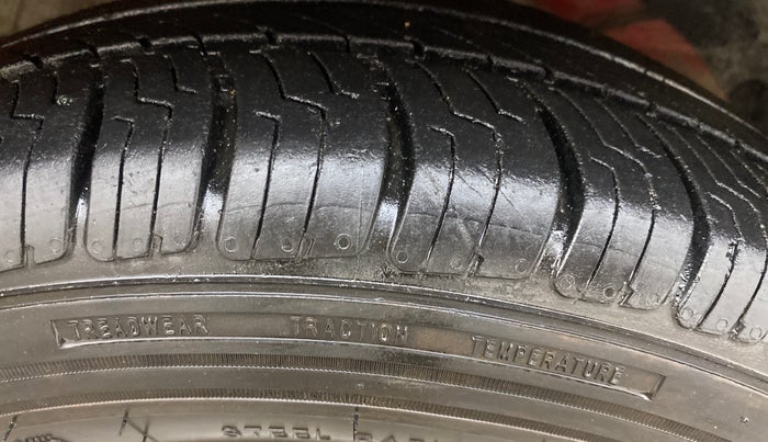 2018 Maruti Swift ZXI AMT, Petrol, Automatic, 60,827 km, Right Front Tyre Tread