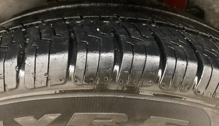 2018 Maruti Swift ZXI AMT, Petrol, Automatic, 60,827 km, Left Rear Tyre Tread