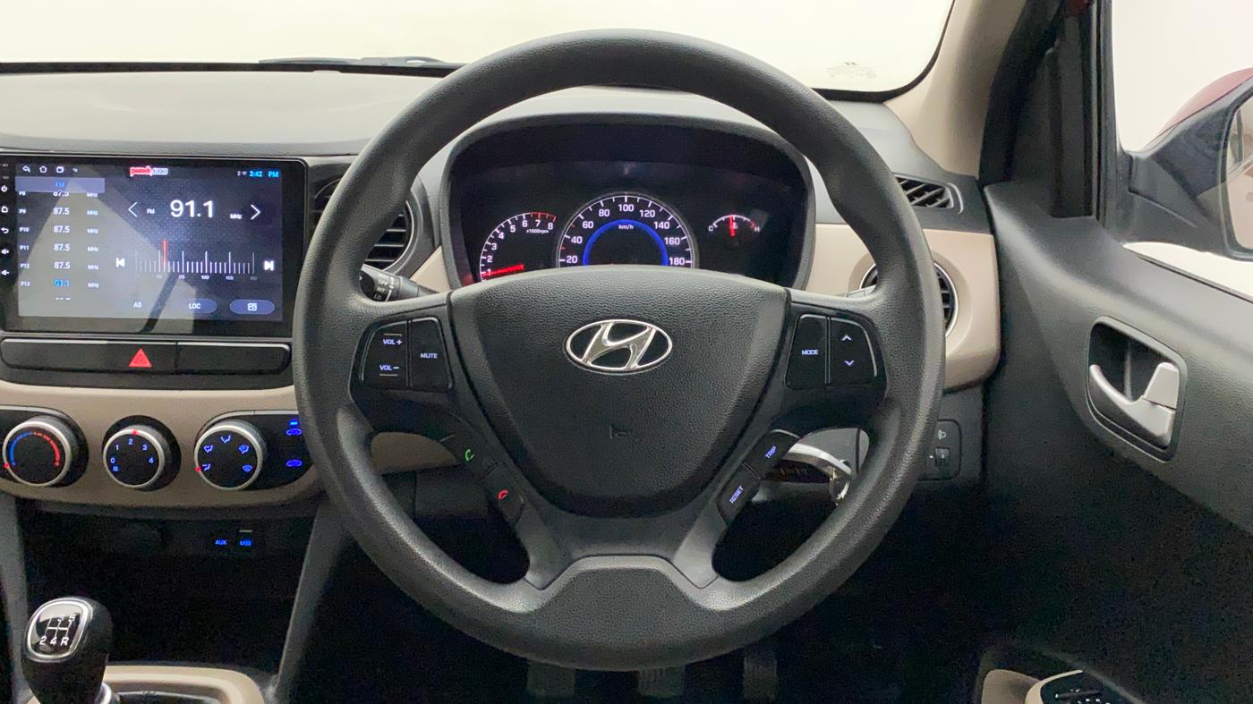 2015 Hyundai Grand i10 SPORTZ 1.2 KAPPA VTVT, Petrol, Manual, 40,538 km, Steering Wheel Close Up