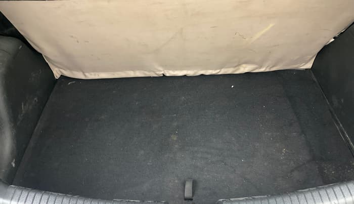 2017 Hyundai Grand i10 MAGNA 1.2 KAPPA VTVT, Petrol, Manual, 64,662 km, Boot Inside