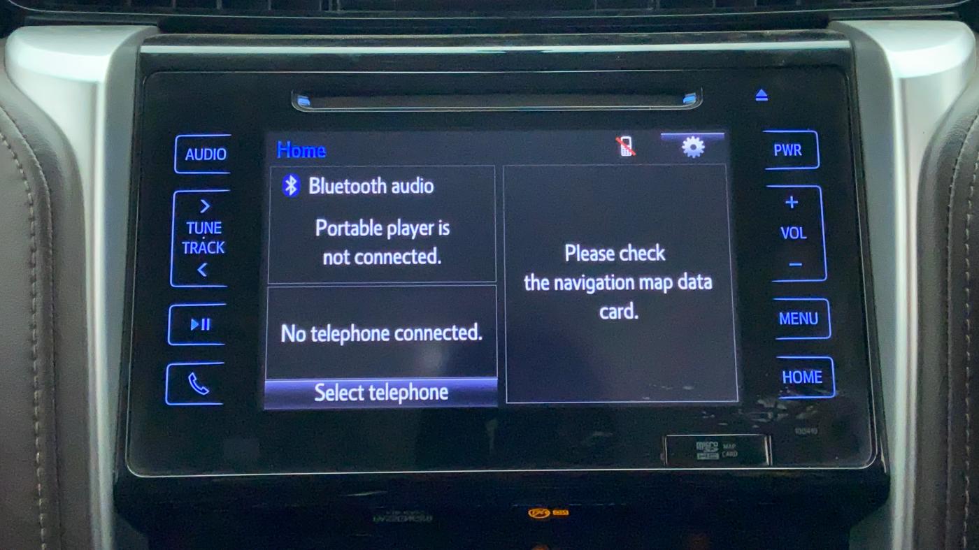 2017 Toyota Fortuner 2.8 4x2 MT, Diesel, Manual, 93,581 km, Infotainment System