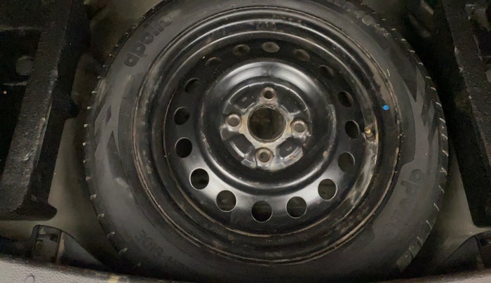 2014 Maruti Wagon R 1.0 VXI, Petrol, Manual, 35,804 km, Spare Tyre