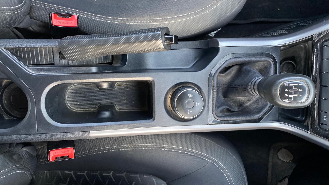 2022 Tata NEXON XM SUNROOF DIESEL, Diesel, Manual, 18,670 km, Gear Lever