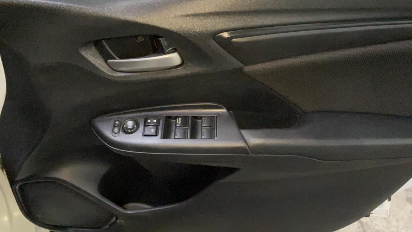 2022 Honda WR-V 1.2L I-VTEC SV MT, Petrol, Manual, 37,677 km, Driver Side Door Panels Control
