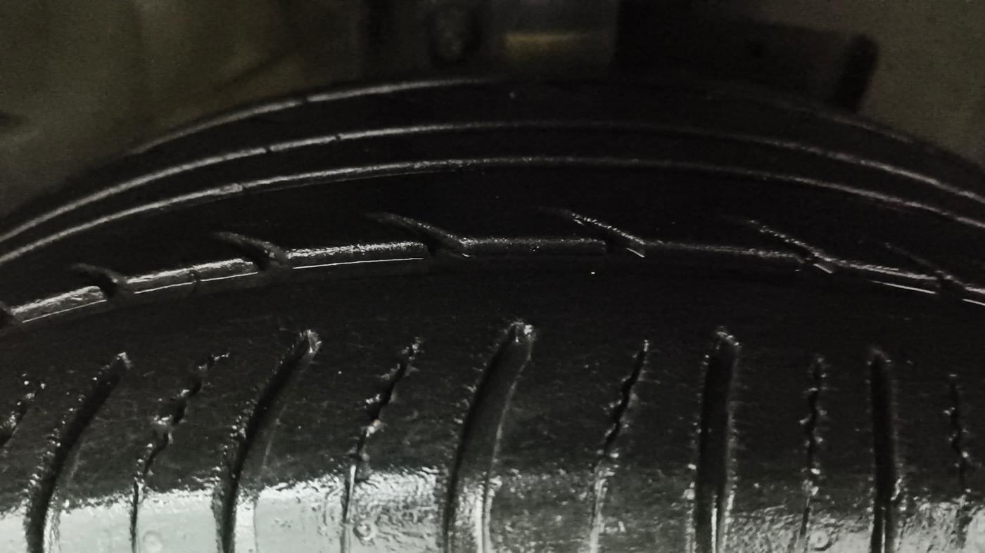 2020 Ford Ecosport TITANIUM 1.5L PETROL, Petrol, Manual, 36,387 km, Right Front Tyre Tread