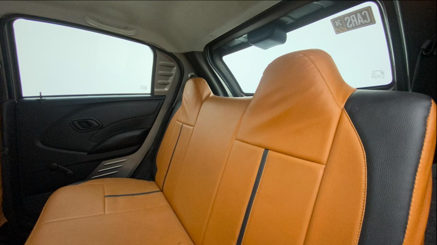 2018 Datsun Redi Go A, Petrol, Manual, 32,798 km, Right Side Rear Door Cabin